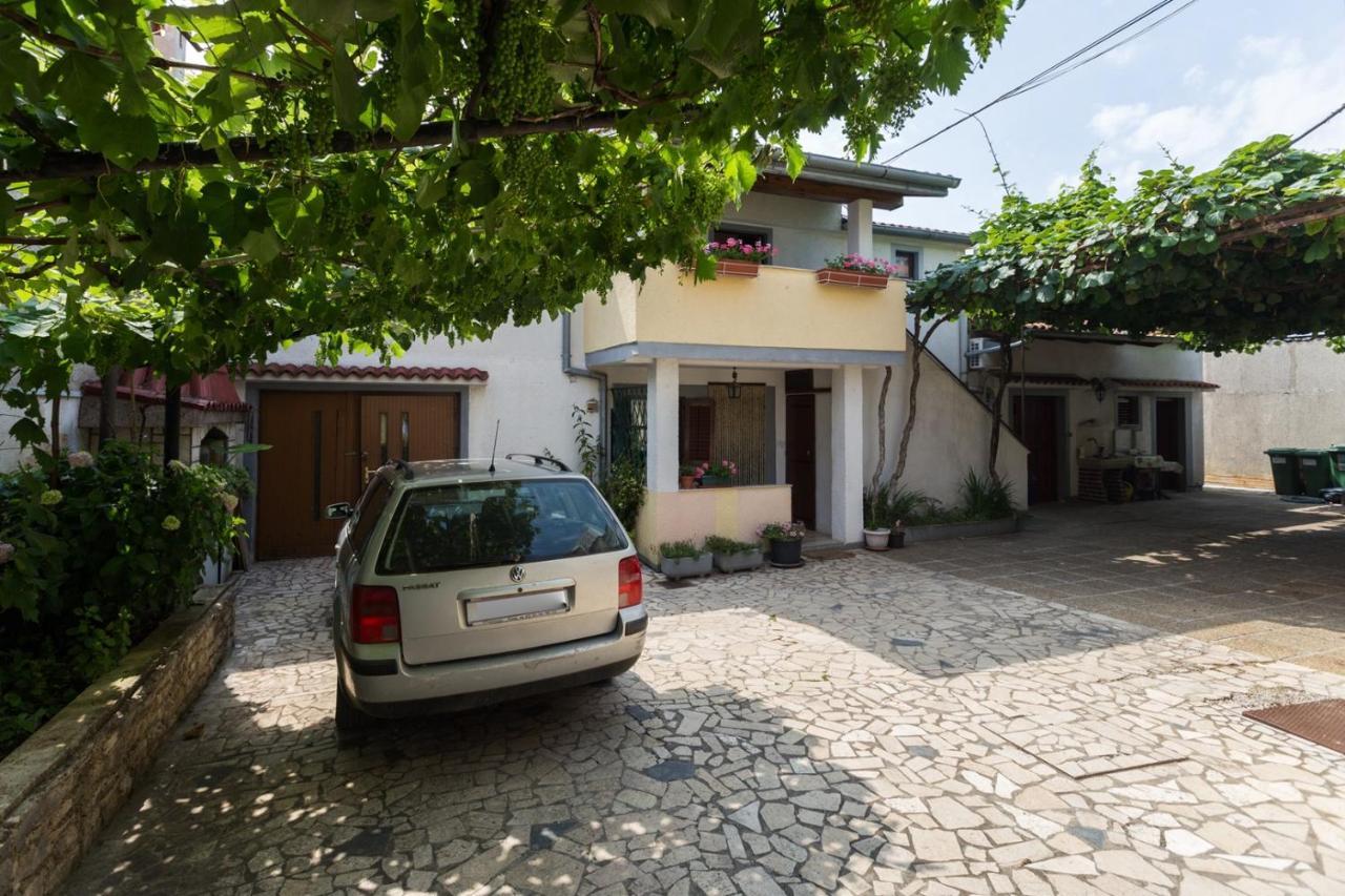 Apartman Ana Пореч Екстер'єр фото