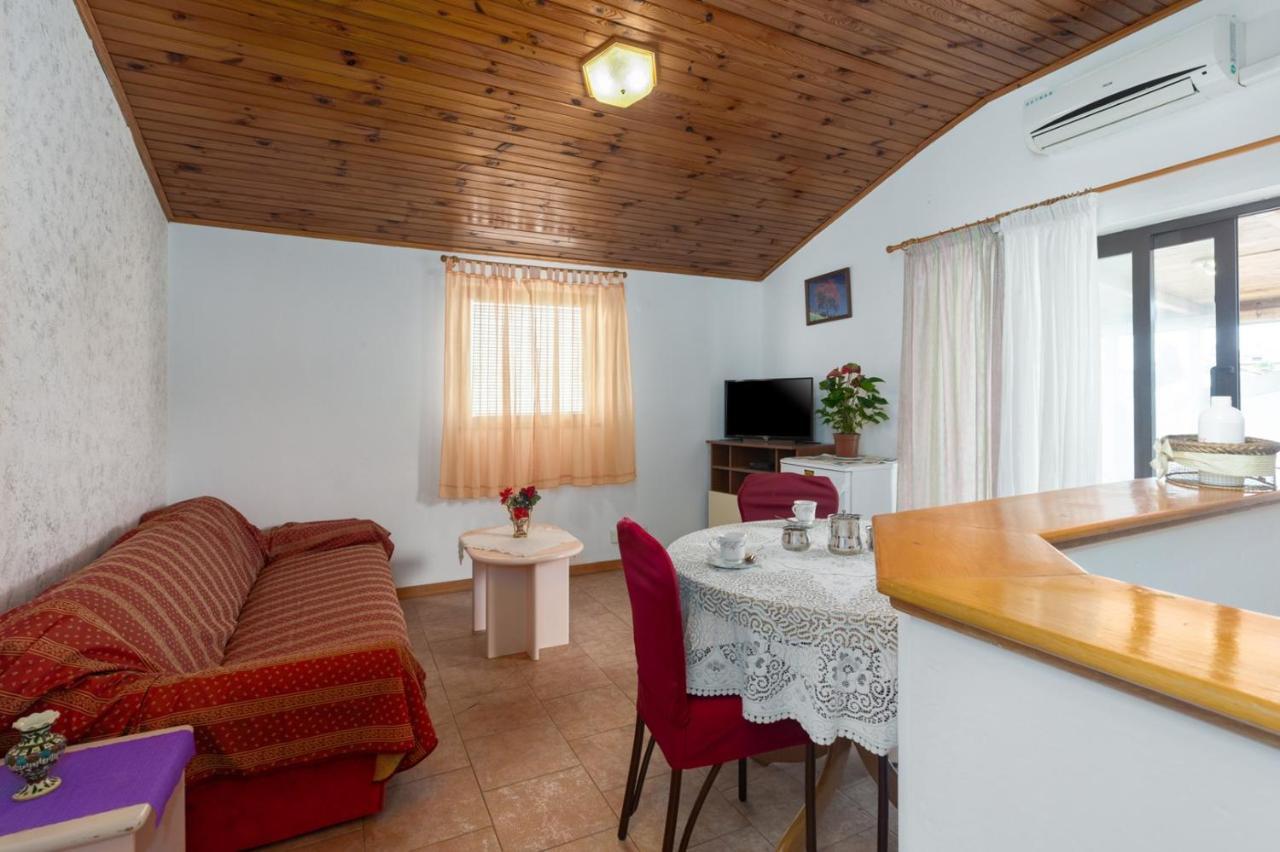 Apartman Ana Пореч Екстер'єр фото